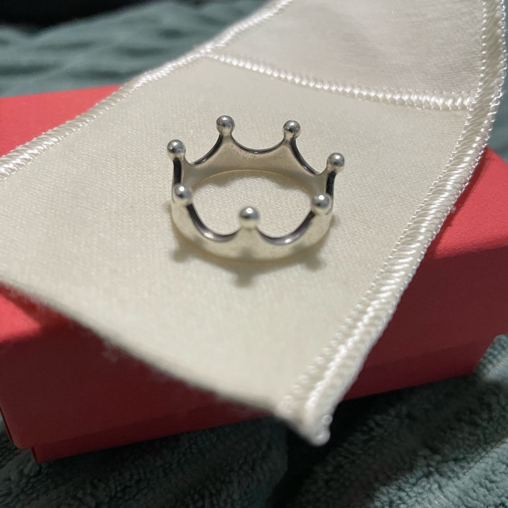 COPY - James Avery crown ring